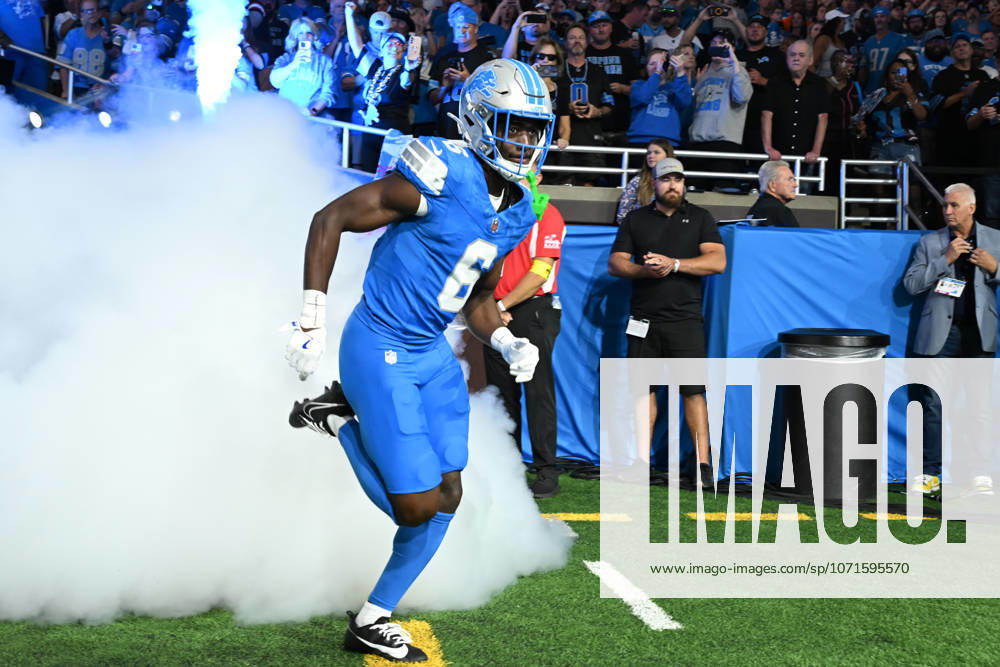 DETROIT, MI - SEPTEMBER 28: Detroit Lions cornerback Terrion Arnold (6) takes the field prior to the Detroit Lions versus the Cleveland Browns game on Sunday September 28, 2025 at Ford Field in Detroit, MI. (Photo by Steven King Icon Sportswire) NFL, American Football Herren, USA SEP 28 Browns at Lions Icon2582025092800329