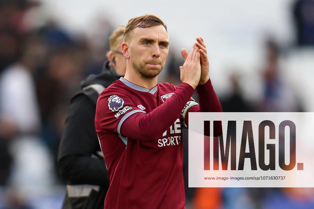 Jarrod Bowen of West Ham United during the Premier League match between West Ham United and Sunderland at London Stadium in London, England (Photo by Alexander Canillas Sports Press Photo)