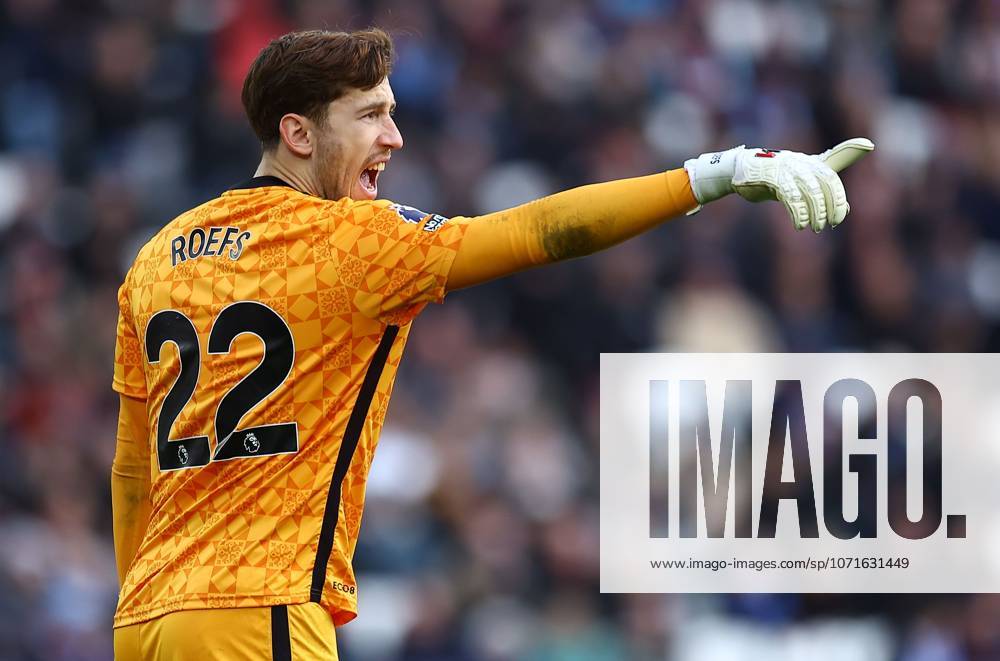 Robin Roefs of Sunderland West Ham United v Sunderland, Premier League, Football, London Stadium, London, UK - 24 Jan 2026London London Stadium United Kingdom