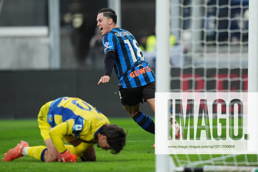 Atalantas Giacomo Raspadori celebrates after scoring 3-0 during the Serie A soccer match between Atalanta and Parma at the New Balance Stadium in Bergamo , north Italy - Sunday , January 25 , 2026. - Soccer .