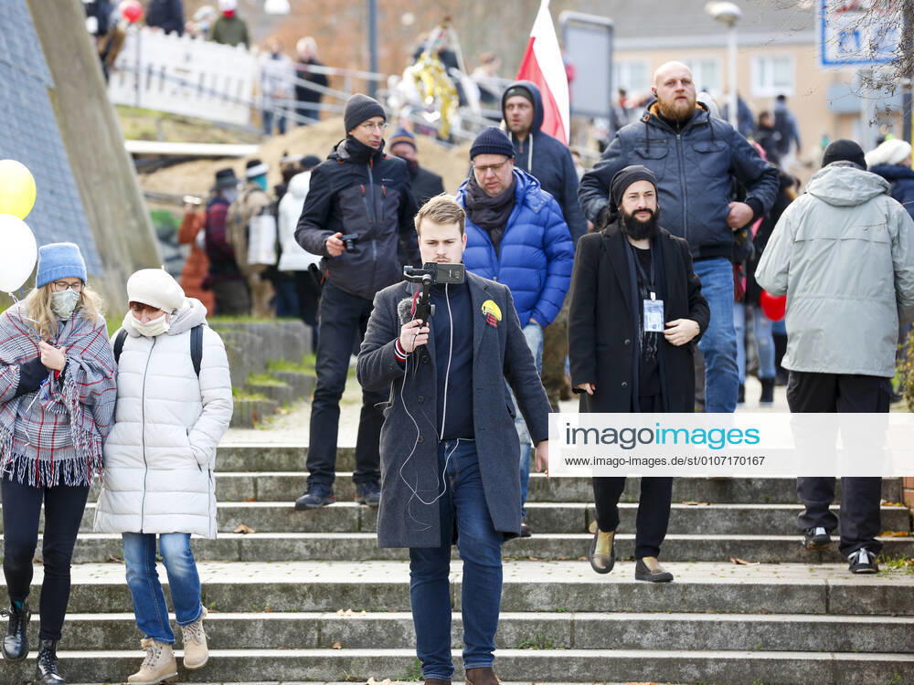 The Querdenken Initiative Querdenken 203 Duisburg organsied a german polish Anti Covid 19 Protest on the 28th of November in the bordertown Frankfurt Oder Germany and Slubice