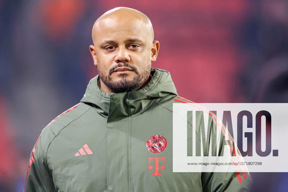 2026-01-28 PSV Eindhoven v FC Bayern Munich - UEFA Champions League 2025 26 League Phase MD8 EINDHOVEN, NETHERLANDS - JANUARY 28: Head Coach Vincent Kompany of FC Bayern Munich looks on during the UEFA Champions League 2025 26 League Phase MD8 match between PSV Eindhoven and FC Bayern Munich at Philips Stadion on January 28, 2026 in Eindhoven, Netherlands. Eindhoven Philips Stadion Netherlands Content not available for redistribution in The Netherlands directly or indirectly through any third parties.