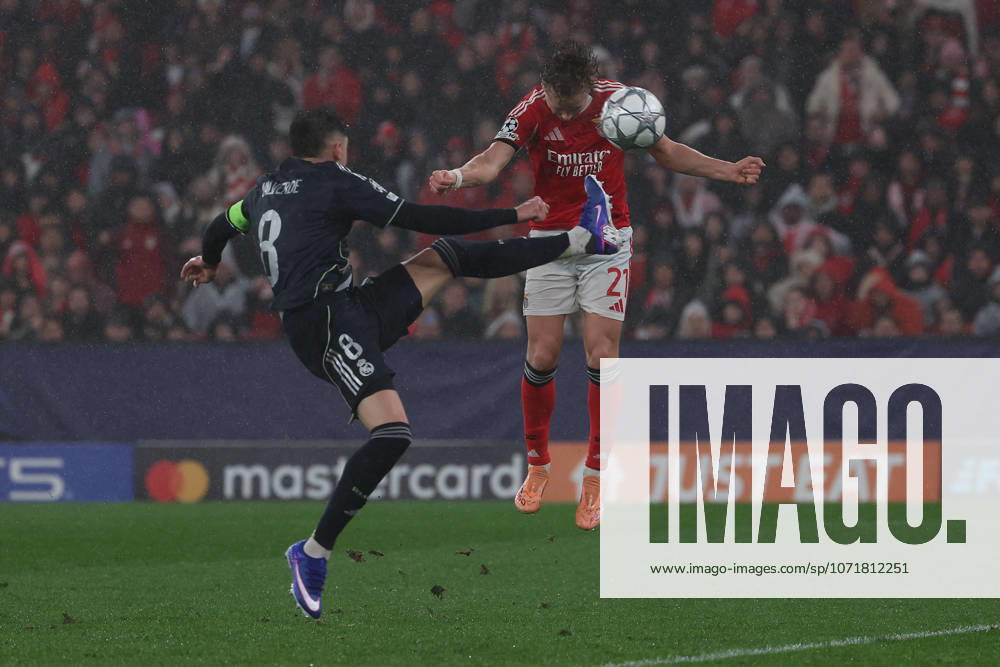 FBL UEFA Champions League 2025 26 SL Benfica Real Madrid Frederico Valverde Real Madrid , Andreas Schjelderup S L Benfica scores the goal to 1 1 during the UEFA Champions League 2025 26 League Phase MD8 match between Sport Lisboa e Benfica and Real Madrid at Estadio da Luz on Wednesday 28 January 2026 in Lisbon, Portugal