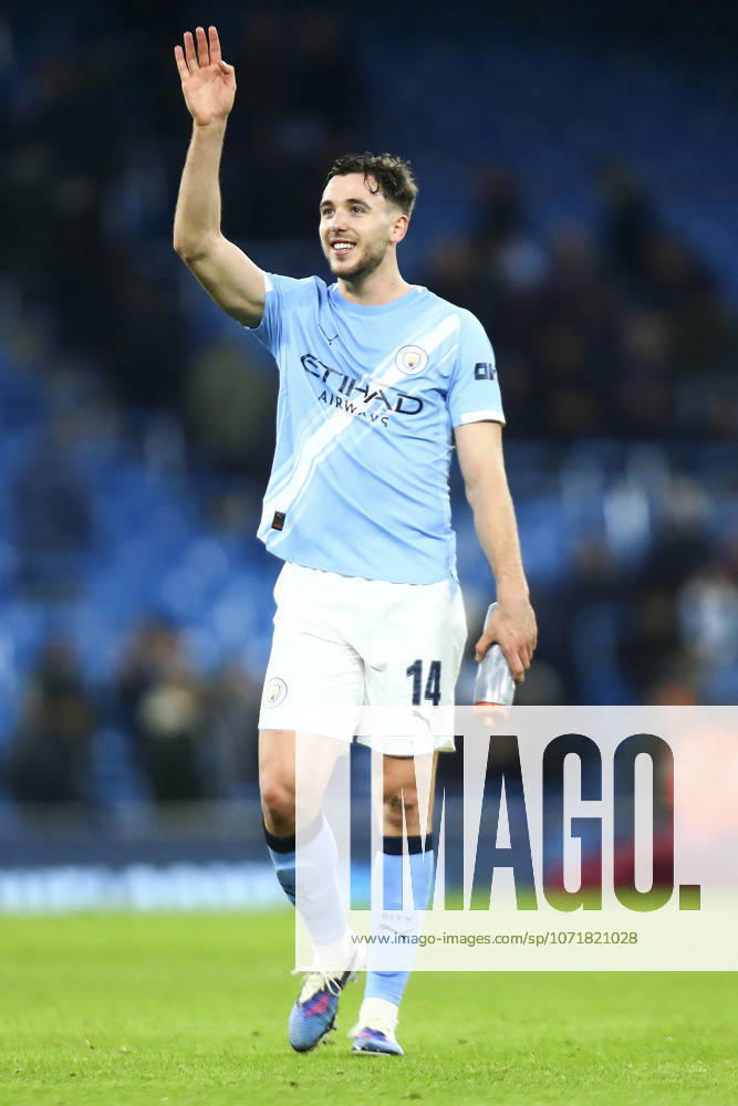 Manchester City v Galatasaray S.K., UEFA Champions League Nico Gonzalez of Manchester City waves to the fans during the Manchester City v Galatasaray S.K. UEFA Champions League MD8 match at the Etihad Stadium, Manchester, England on 28 January 2026 Credit: Luke Williams Every Second Media Editorial use only. All images are copyright Every Second Media Limited. No images may be reproduced without prior permission.