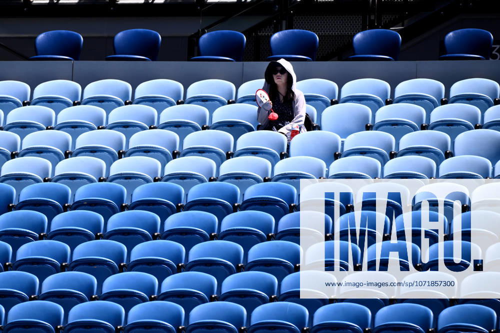 TENNIS AUSTRALIAN OPEN, A lone spectator watches Olivia Gadecki and John Peers of Australia in action against Kristina Mladenovic and Manuel Guinard of France during the mixed doubles final on day 13 of the 2026 Australian Open tennis tournament at Melbourne Park in Melbourne, Friday, January 30, 2026. ( NO ARCHIVING MELBOURNE VICTORIA AUSTRALIA