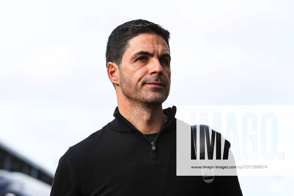 Leeds United v Arsenal, Premier League Mikel Arteta Manager Of Arsenal Arrives during the Leeds United v Arsenal Premier League match at Elland Road, Leeds, England on 31 January 2026 Credit: Lee Keuneke Every Second Media Editorial use only. All images are copyright Every Second Media Limited. No images may be reproduced without prior permission. All rights reserved. Premier League and Football League images are subject to licensing agreements with Football DataCo Limited. see https: www.football-dataco.com