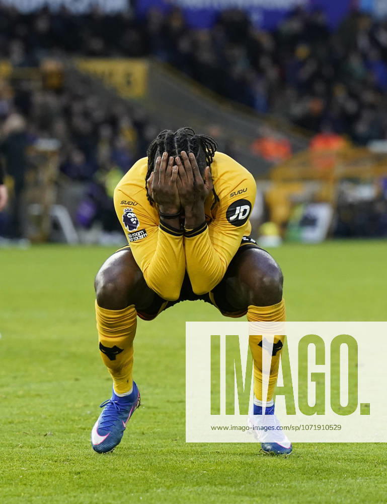 Wolverhampton, England, 31st January 2026. Tolu Arokodare of Wolverhampton Wanderers rects after missing a chance during the Wolverhampton Wanderers vs AFC Bournemouth Premier League match at Molineux, Wolverhampton. Picture credit should read: Andrew Yates Sportimage . SPI_051_AY_Wolves_Bmouth SPI-4493-0052