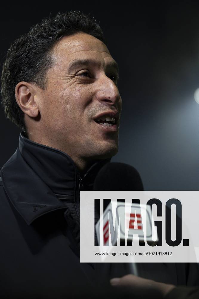 , MAC3PARK Stadion , season 2025 2026 , Dutch Eredivisie Football , match between PEC Zwolle and Telstar , picture shows Telstar-trainer Anthony Correia PEC - Telstar x201216289x