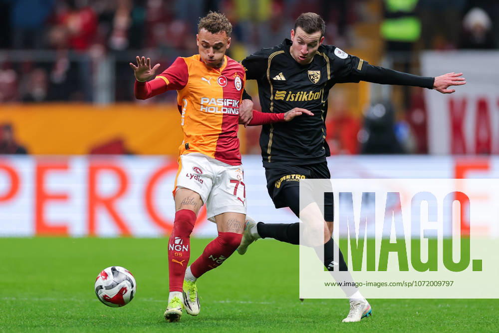 2026-02-01 Galatasaray SK v Kayserispor - Trendyol Super Lig ISTANBUL, TURKEY - FEBRUARY 1: Noa Lang of Galatasaray SK battles for the ball with Denis Makarov of Kayserispor during the Trendyol Super Lig match between Galatasaray SK and Kayserispor at Rams Park Stadium on February 1, 2026 in Istanbul, Turkey. (Photo by BSR Agency) Istanbul Turkey Content not available for redistribution in The Netherlands directly or indirectly through any third parties.