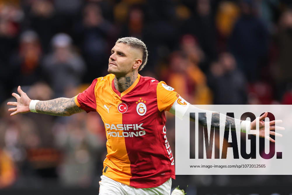 2026-02-01 Galatasaray SK v Kayserispor - Trendyol Super Lig ISTANBUL, TURKEY - FEBRUARY 1: Mauro Icardi of Galatasaray SK celebrates after scoring the team s fourth goal during the Trendyol Super Lig match between Galatasaray SK and Kayserispor at Rams Park Stadium on February 1, 2026 in Istanbul, Turkey. (Photo by BSR Agency) Istanbul Turkey Content not available for redistribution in The Netherlands directly or indirectly through any third parties.