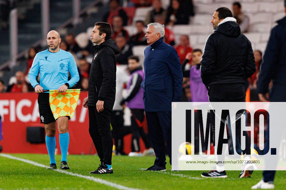 Jose Mourinho seen during Liga Portugal game between SL Benfica and CF Estrela Amadora (Maciej Rogowski Ball Raw Images) Lisbon Estadio da Luz Portugal