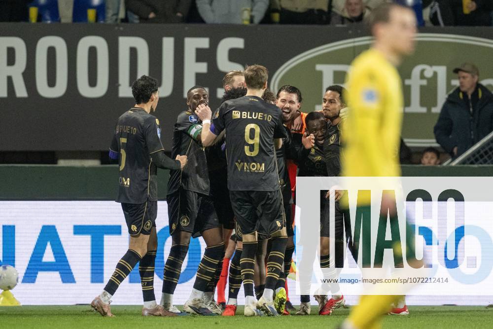 , Fortuna Sittard Stadium , season 2025 2026 , Dutch Eredivisie football , match between Fortuna Sittard and Sparta , picture shows team Sparta celebrates the 2-2 Fortuna Sittard - Sparta x201381023x