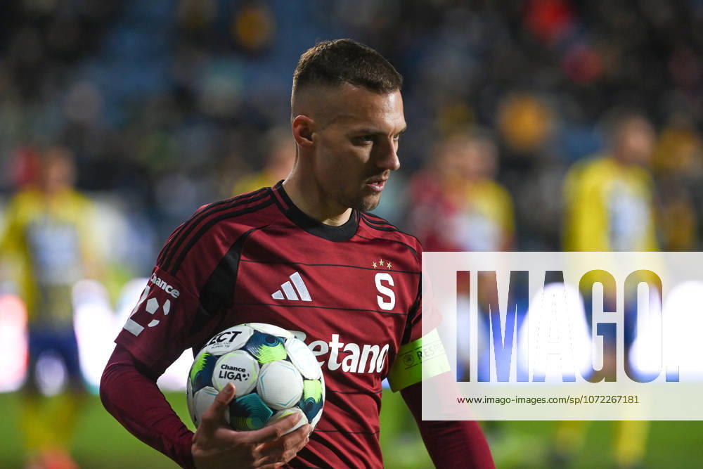 Utkani 21. kola prvni fotbalove ligy: FC Zlin - AC Sparta Praha, 8. unora 2026, Zlin. Lukas Haraslin ze Sparty, autor golu. (CTKxPhoto LudekxPerina) CTKPhotoP2026020806006 CTKPhotoP2026020806006