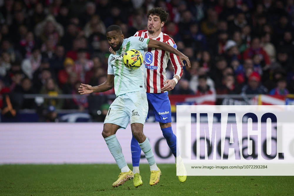 ATLETICO DE MADRID v REAL BETIS BALOMPIE. LA LIGA 2025 2026. ROUND 23. Atletico de Madrid s Jose Maria Gimenez (R) and Real Betis Balompie s Cedric Bakambu during La Liga match. February 08 ,2026. (ALTERPHOTOS Ropero) MadridSpain