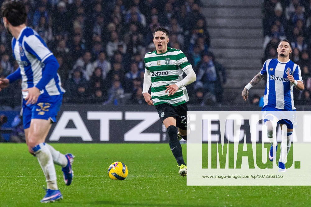 FC Porto Vs Sporting for the Portuguese First League in Porto - 09 Feb 2026 Sporting CP s player, Iván Fresneda, in action during the classic match for the Portuguese First League between FC Porto and Sporting CP at Dragon Stadium. Final score; FC Porto 1:1 Sporting CP Porto Portugal