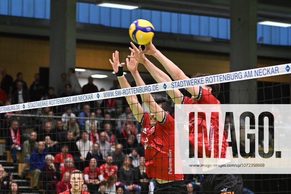 In the block Philipp Friedrich TV Rottenburg, 15 , David Dornauf TV Rottenburg, 05 TV Rottenburg vs Enervigo Volleys Dresden, Volleyball, 2 Bundesliga Sued, 18 Matchday, Match 5607, Season 2025 2026, 08 02 2026, TV Rottenburg vs Enervigo Volleys Dresden, Volleyball, 2 Bundesliga Sued, 18 Matchday, Match 5607, Season 2025 2026, 08 02 2026 Rottenburg