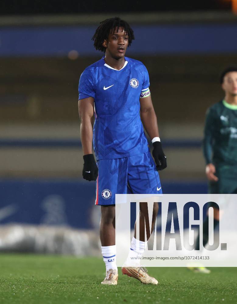 . - Chelsea U18 v Manchester City U18, FA Youth Cup, Fifth Round, Kingsmeadow Stadium, Kingston Upon Thames, London, UK - 9th February 2026. Daniel Weir Crystal Pix Daniel Weir Crystal Pix Shumaira Mheuka of Chelsea U18. - Chelsea U18 v Manchester City U18, FA Youth Cup, Fifth Round, Kingsmeadow Stadium, Kingston Upon Thames, London, UK - 9th February 2026. Daniel Weir Crystal Pix London Kingsmeadow Stadium UK