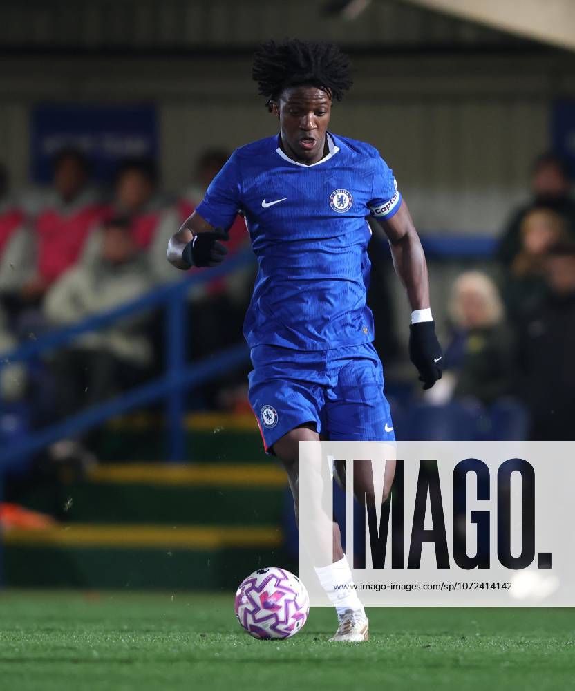 . - Chelsea U18 v Manchester City U18, FA Youth Cup, Fifth Round, Kingsmeadow Stadium, Kingston Upon Thames, London, UK - 9th February 2026. Daniel Weir Crystal Pix Daniel Weir Crystal Pix Shumaira Mheuka of Chelsea U18. - Chelsea U18 v Manchester City U18, FA Youth Cup, Fifth Round, Kingsmeadow Stadium, Kingston Upon Thames, London, UK - 9th February 2026. Daniel Weir Crystal Pix London Kingsmeadow Stadium UK