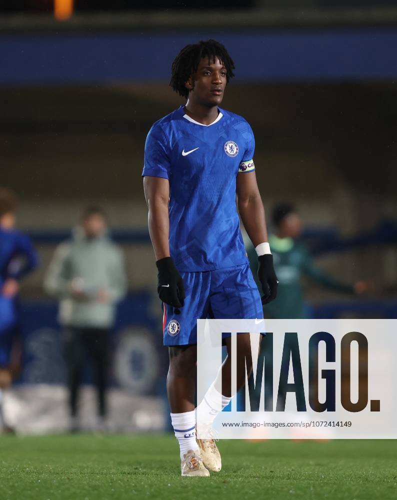 . - Chelsea U18 v Manchester City U18, FA Youth Cup, Fifth Round, Kingsmeadow Stadium, Kingston Upon Thames, London, UK - 9th February 2026. Daniel Weir Crystal Pix Daniel Weir Crystal Pix Shumaira Mheuka of Chelsea U18. - Chelsea U18 v Manchester City U18, FA Youth Cup, Fifth Round, Kingsmeadow Stadium, Kingston Upon Thames, London, UK - 9th February 2026. Daniel Weir Crystal Pix London Kingsmeadow Stadium UK