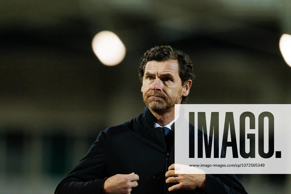 Andre Villas-Boas seen during Liga Portugal game between Casa Pia AC and FC Porto (Maciej Rogowski Ball Raw Images) Rio Maior Estadio Municipal Rio Maior Portugal