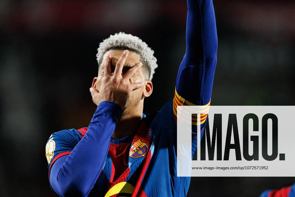 Ronald Araujo seen celebrating after goal during Copa Del Rey quarterfinal game between teams of Albacete Balompie and FC Barcelona, Barca (Maciej Rogowski Ball Raw Images) Albacete Estadio Carlos Belmonte Spain