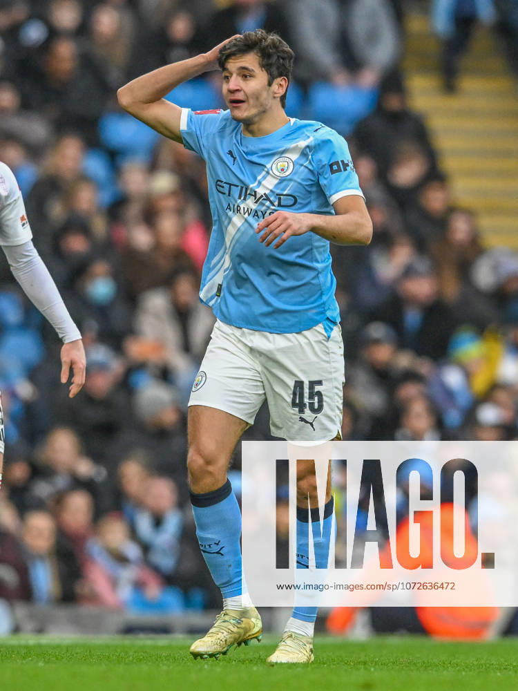 Manchester City v Salford City Emirates FA Cup Abdukodir Khusanov of Manchester City during the Emirates FA Cup Fourth Round match at the Etihad Stadium, Manchester 14 02 2026 UK Newspapers OUT