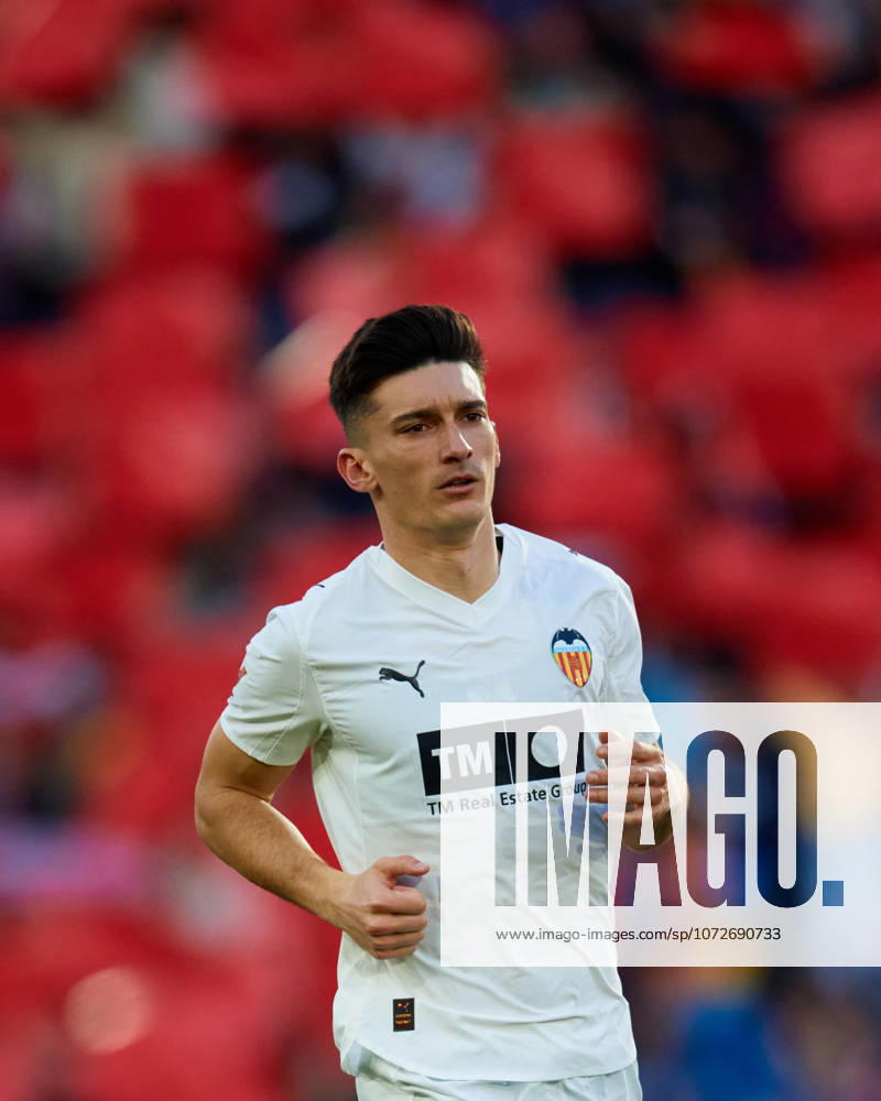 Levante UD v Valencia CF - LaLiga EA Sports Pepelu of Valencia CF looks on before the LaLiga EA Sports match between Levante UD and Valencia CF at Ciutat de Valencia stadium in Valencia, Spain, on February 15, 2026. Valencia Spain