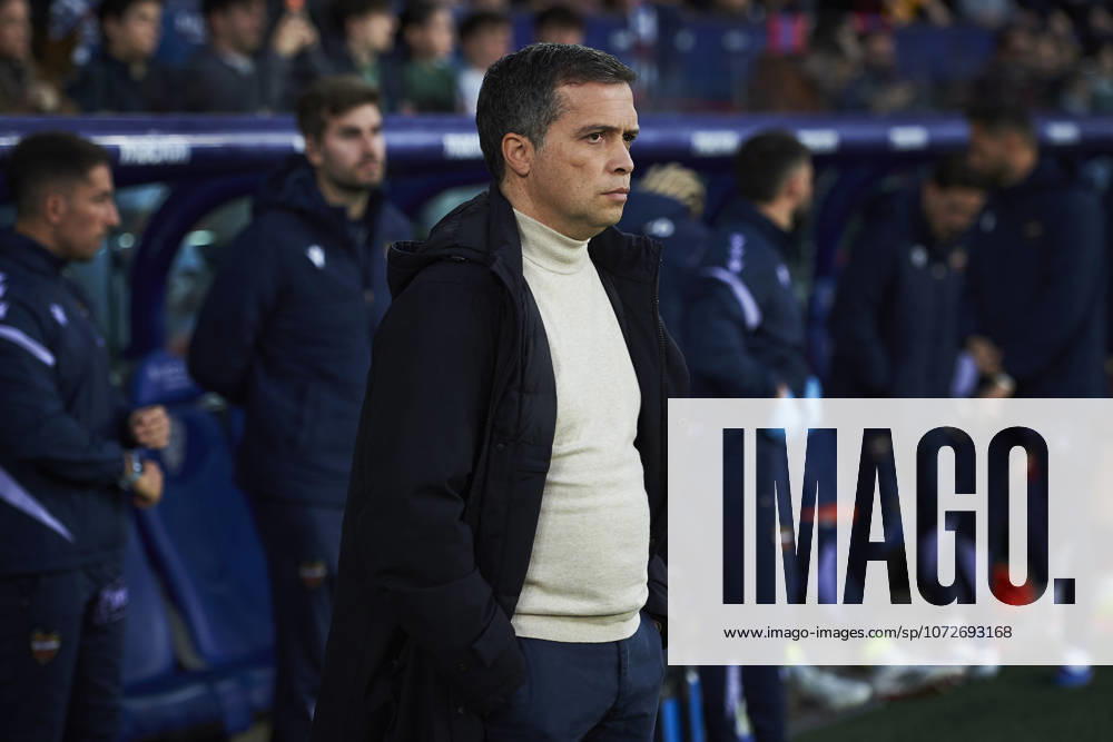 Head coach Luis Castro Levante UD during the LaLiga EA Sports match between Levante UD and Valencia CF at Ciudad de Valencia on February 15, 2026 in Valencia, Spain Photo by Maria Jose Segovia DeFodi Images