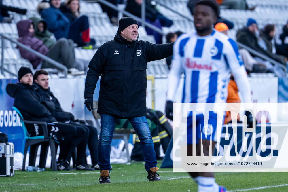 Odense Boldklub v FC Midtjylland, 3F Superliga football, Odense, Denmark Odense, Denmark. 15th, February 2026. Head coach Alexander Zorniger of OB seen during the 3F Superliga match between Odense BK and FC Midtjylland at Nature Energy Park in Odense. Denmark, Odense