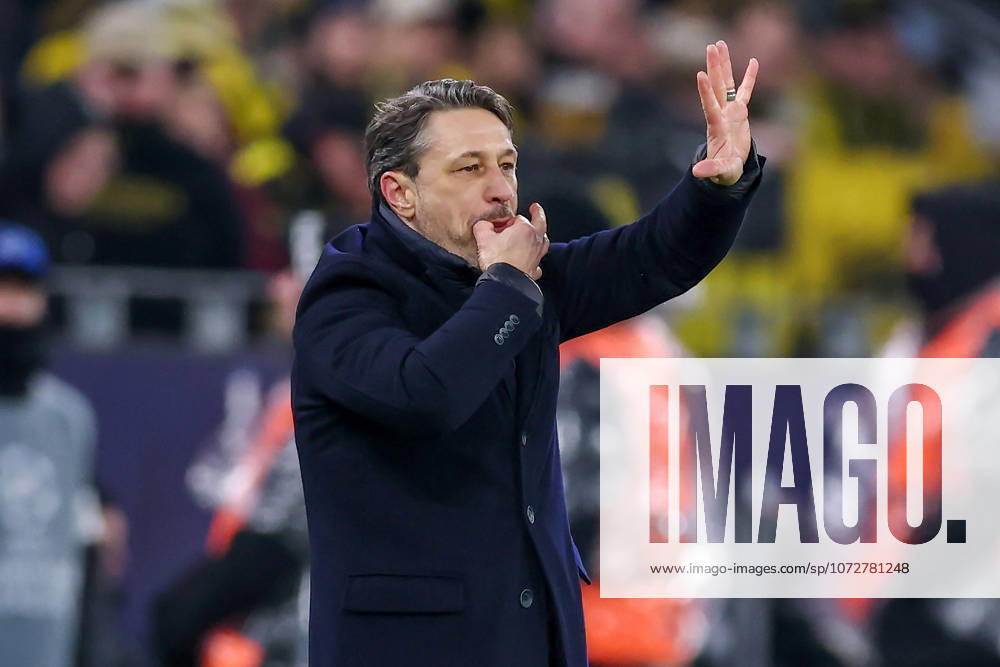 Football, UEFA Champions League, Borussia Dortmund Atalanta Bergamo, BVB Stadion, Play Offs first leg, Season 2025 2026 Head coach Niko Kovac BVB hc wildly gesticulating on the sidelines Regulations prohibit any use of photographs as image sequences and or quasi video North Rhine-Westphalia Germany