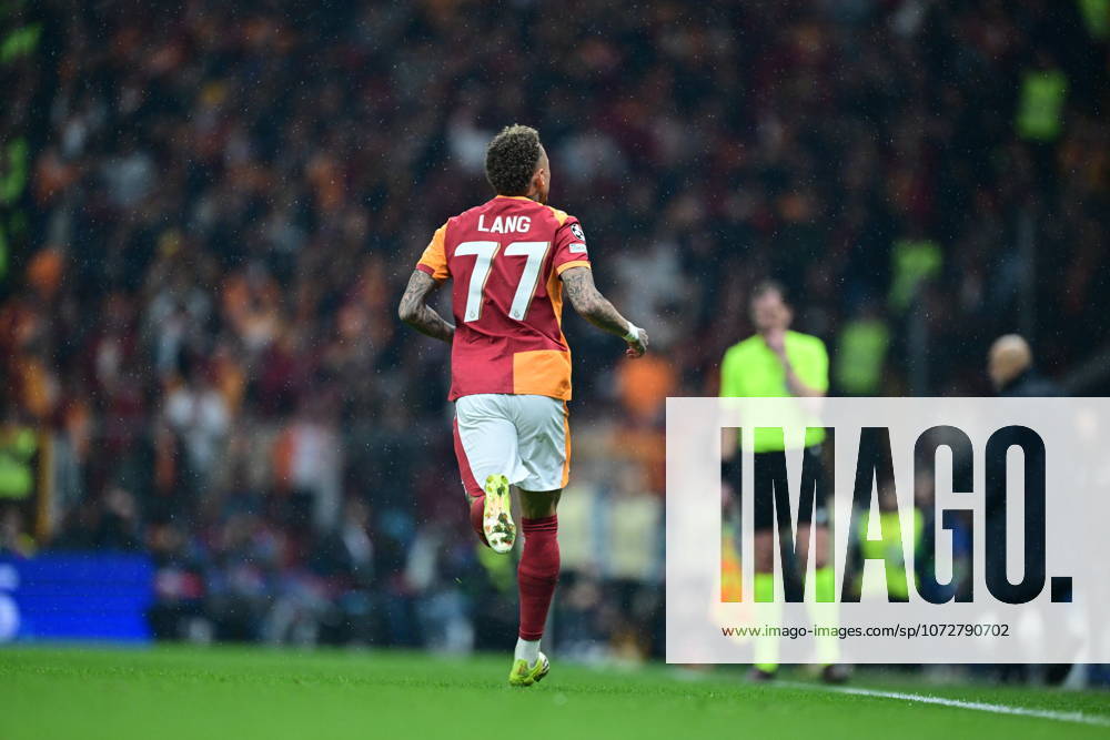 Galatasaray v Juventus - UEFA Champions League ISTANBUL, TURKIYE - FEBRUARY 17: Galatasaray player Noa Lang (77) celebrates after scoring during the UEFA Champions League Round of 16 play-off first leg match between Galatasaray and Juventus at RAMS Park in Istanbul, Turkiye, on February 17, 2026. Abdulhamid Hosbas Anadolu Istanbul Turkey. Editorial use only. Please get in touch for any other usage.