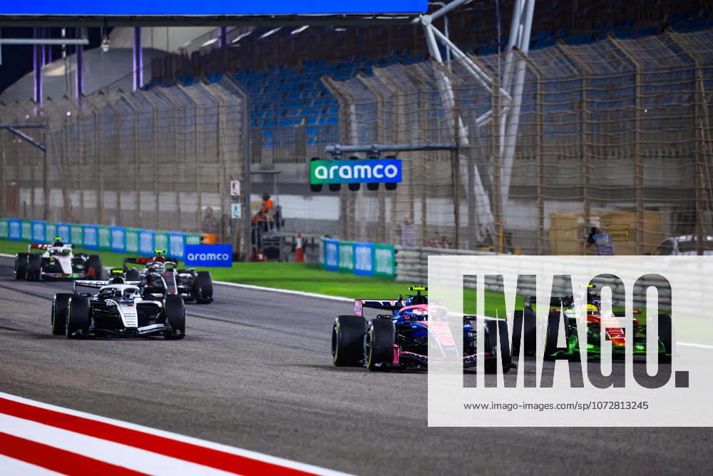 F1 - PRE-SEASON TESTING 2026 - BAHRAIN 2 Practice start procedure: 43 COLAPINTO Franco (arg), Alpine F1 Team A526, 44 HAMILTON Lewis (gbr), Scuderia Ferrari SF-26, 77 BOTTAS Valtteri (fin), Cadillac F1 Team CA01, action during the Formula 1 Aramco pre-season testing 2026 of the 2026 FIA Formula One World Championship, WM, Weltmeisterschaft from February 18 to 20, 2026 on the Bahrain International Circuit, in Sakhir, Bahrain - SakhirBahrain