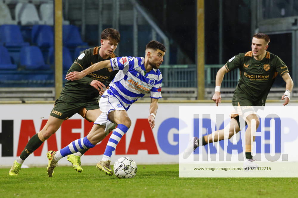 2026-02-20 De Graafschap v Jong FC Utrecht - Dutch Keuken Kampioen Divisie DOETINCHEM, NETHERLANDS - FEBRUARY 20: Markus Jensen of Jong FC Utrecht, Ibrahim El Kadiri of De Graafschap during the Dutch Keuken Kampioen Divisie match between De Graafschap and Jong FC Utrecht at Stadion De Vijverberg on February 20, 2026 in Doetinchem, Netherlands. Doetinchem Stadion De Vijverberg Netherlands Content not available for redistribution in The Netherlands directly or indirectly through any third parties.
