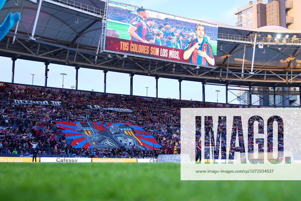 Levante UD v Valencia CF- LaLiga EA Sports VALENCIA, SPAIN - FEBRUARY 15: Levante UD fans raise a banner during to the LaLiga EA Sports match between Levante UD and Valencia CF at Estadio Ciutat de Valencia on February, 2026 in Valencia, Spain. (Photo by Jose Torres Photo Players Images Magara Press) Valencia Estadio Ciutat de Valencia Spain