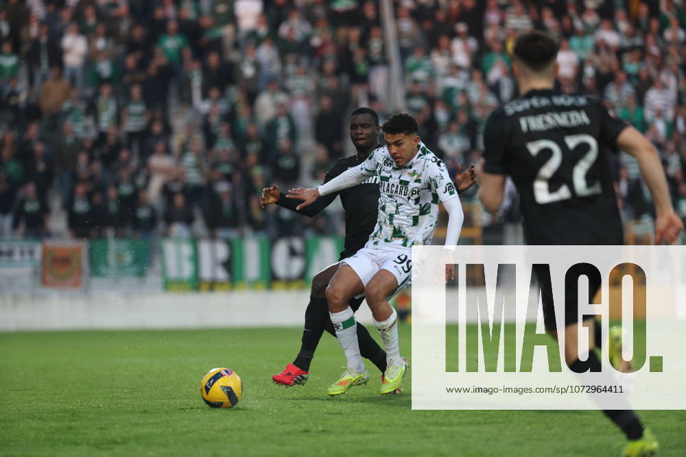Yan Lincon ( Moreirense FC ) in action during the match between Moreirense FC and Sporting CP, valid for Liga Portugal Betclic 2025 2026 at Estadio Comendador Joaquim Almeida on 21 February 2026. Moreira de Conegos Estadio Comendador Joaquim Almeida Moreira de Conegos Portugal
