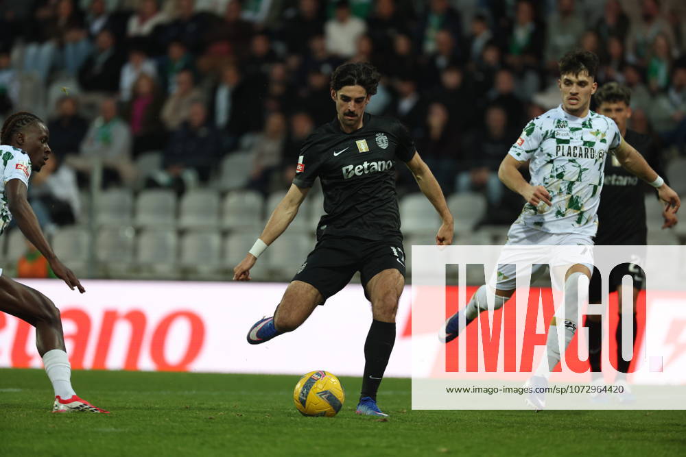 Francisco Trincao (Sporting CP) in action during the match between Moreirense FC and Sporting CP, valid for Liga Portugal Betclic 2025 2026 at Estadio Comendador Joaquim Almeida on 21 February 2026. Moreira de Conegos Estadio Comendador Joaquim Almeida Moreira de Conegos Portugal