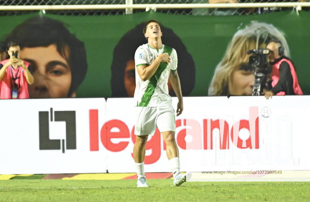 Banfield vs Newells Foto FOTOBAIRES Date 6 Torneo Apertura Liga Profesional