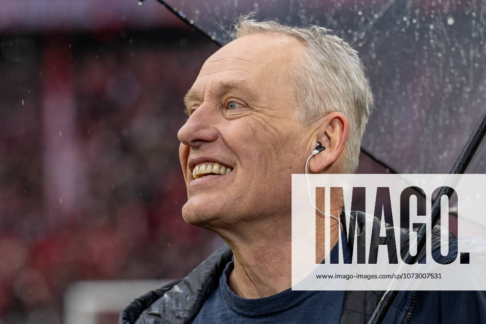 Christian Streich former head coach SC Freiburg acted as expert on Sky Sport Portrait Portraet GER, FC Bayern Muenchen vs SG Eintracht Frankfurt, Football, Bundesliga, Matchday 23, Season 2025 2026, 21 02 2026 GER, FC Bayern Muenchen vs SG Eintracht Frankfurt, Football, Bundesliga, Matchday 23, Season 2025 2026, 21 02 2026 Muenchen