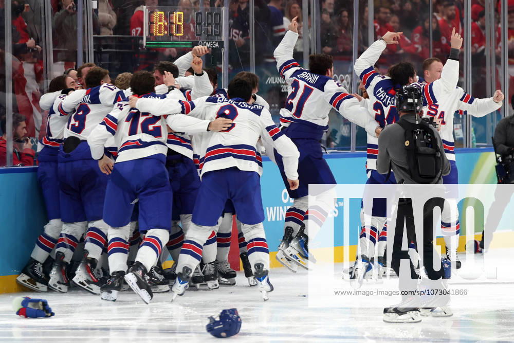 Milano Cortina 2026, Milan, Italy, 22.02, 2026, MiCo2026, MiCo, 2026, Olympics, Olympic, Winter Olympic, Olympic Winter games, Winterspiele,Spiele, Summer games Ice hockey, Eishockey hockey, USA, Canada, final United States team players celebrate after their Ice Hockey final game between Canada and United States of Milano Cortina 2026 Olympic Winter Games in Milan, Italy, 22.02.2026. Photo: Roman Koksarov (RKF) Milan Italy