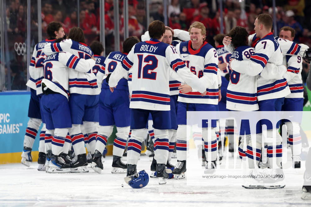 Milano Cortina 2026, Milan, Italy, 22.02, 2026, MiCo2026, MiCo, 2026, Olympics, Olympic, Winter Olympic, Olympic Winter games, Winterspiele,Spiele, Summer games Ice hockey, Eishockey hockey, USA, Canada, final United States team players celebrate after their Ice Hockey final game between Canada and United States of Milano Cortina 2026 Olympic Winter Games in Milan, Italy, 22.02.2026. Photo: Roman Koksarov (RKF) Milan Italy
