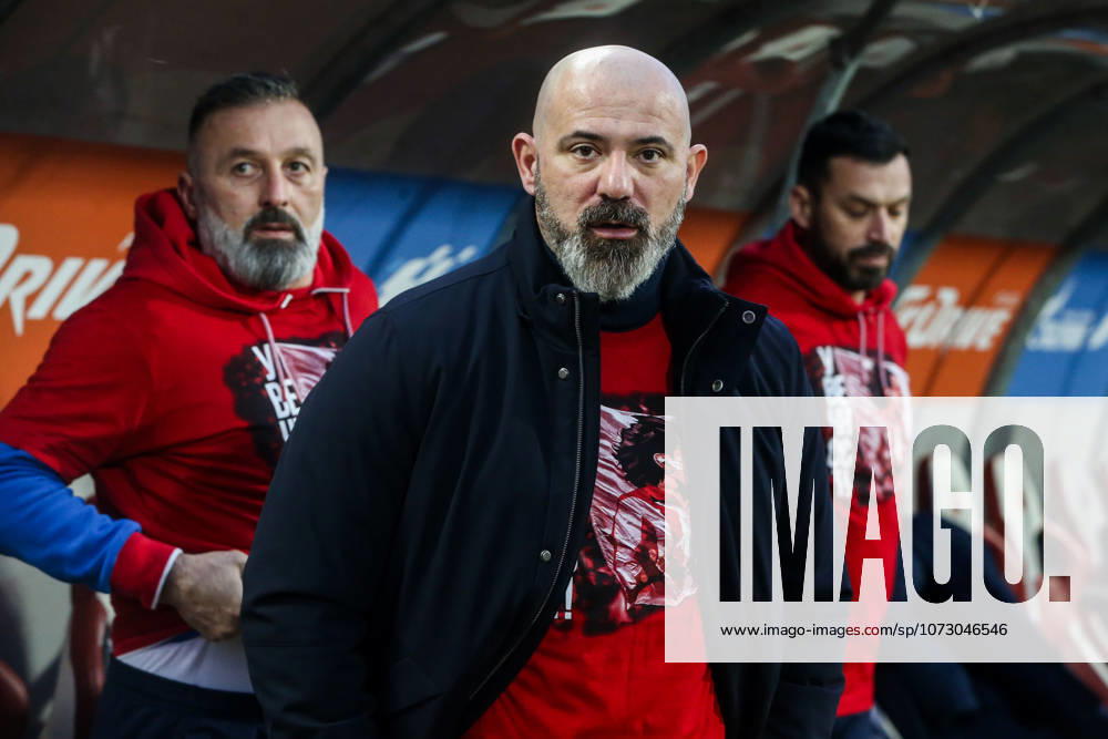 Crvena Zvezda v Partizan - Serbian SuperLiga BELGRADE, SERBIA - FEBRUARY 22: Dejan Stankovic, head coach of Crvena Zvezda, follows the Serbian SuperLiga football match between Crvena Zvezda and Partizan at Rajko Mitic Stadium in Belgrade, Serbia on February 22, 2026. Filip Stevanovic Anadolu Belgrade Serbia. Editorial use only. Please get in touch for any other usage.