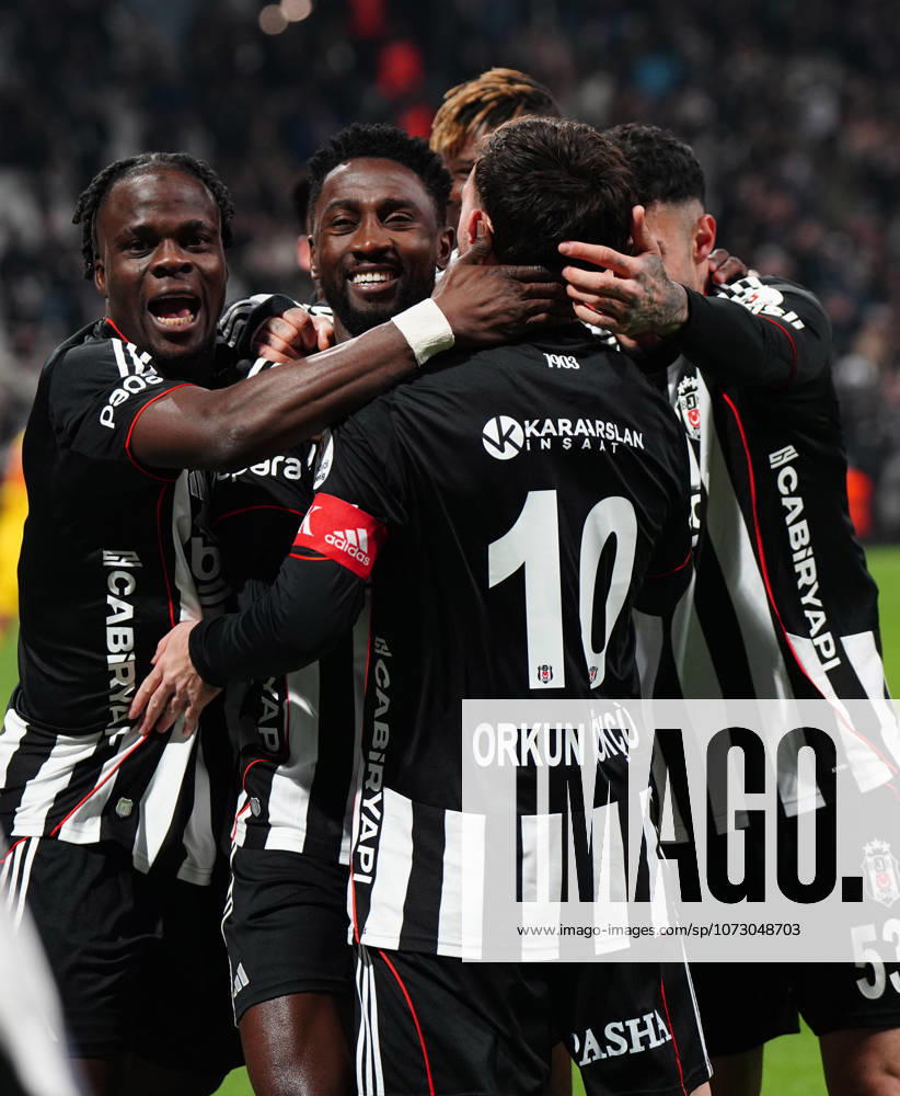 Wilfred Ndidi (4) of Besiktas celebrates after scoring the first goal of his team with Orkun Kokcu (10) , Junior Olaitan (15) and Emirhan Topcu (R) during the Trendyol Turkish Süper League match between Besiktas JK and Göztepe SK at Tupras Stadium on February 22, 2026 in Istanbul, Turkey. (Photo by Seskimphoto ) Besiktas v Goztepe - Turkish Super League