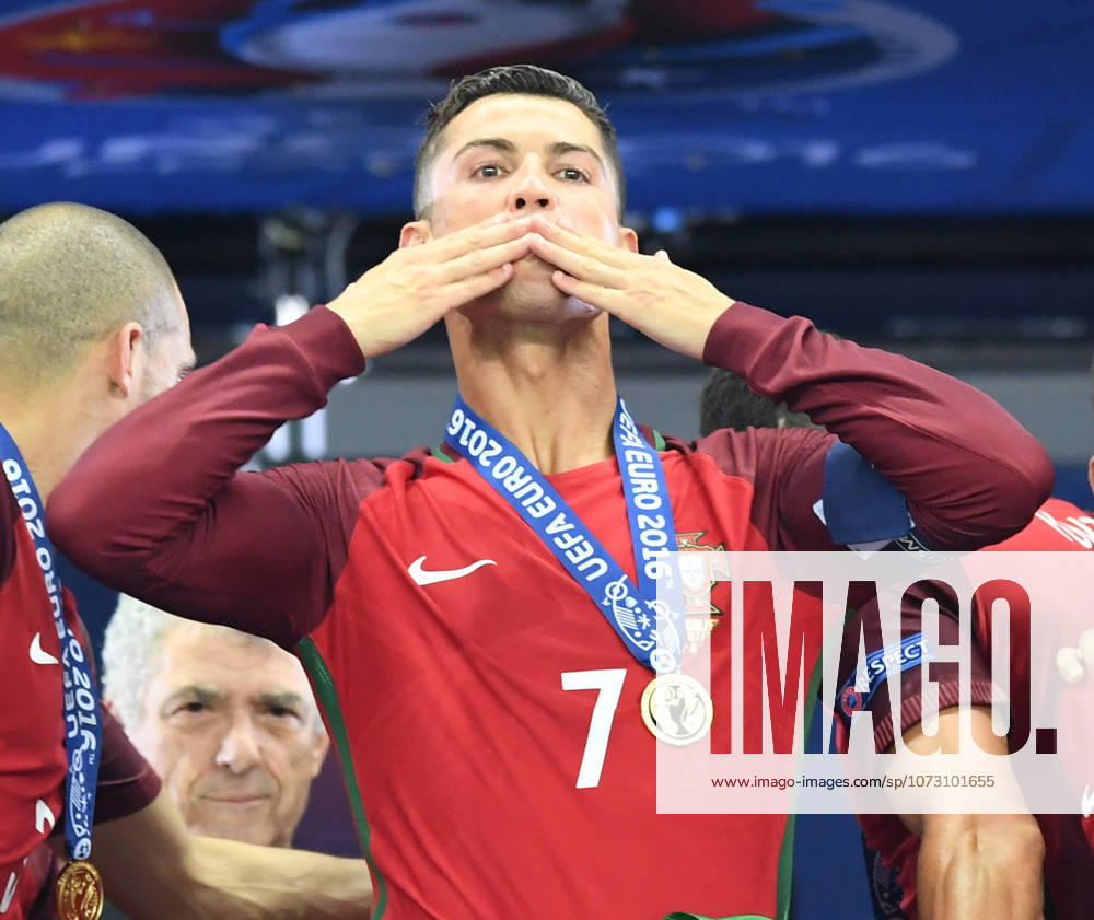 Portugal wins UEFA EURO, EM, Europameisterschaft,Fussball 2016 PARIS, FRANCE - JULY 10: Portugal s forward Cristiano Ronaldo celebrates as he poses after Portugal won the Euro 2016 final football match between Portugal and France at the Stade de France in Saint-Denis, north of Paris, on July 10, 2016. Ile-de-France France. Editorial use only. Please get in touch for any other usage.