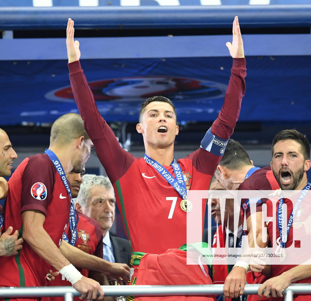 Portugal wins UEFA EURO, EM, Europameisterschaft,Fussball 2016 PARIS, FRANCE - JULY 10: Portugal s forward Cristiano Ronaldo celebrates as he poses after Portugal won the Euro 2016 final football match between Portugal and France at the Stade de France in Saint-Denis, north of Paris, on July 10, 2016. Ile-de-France France. Editorial use only. Please get in touch for any other usage.