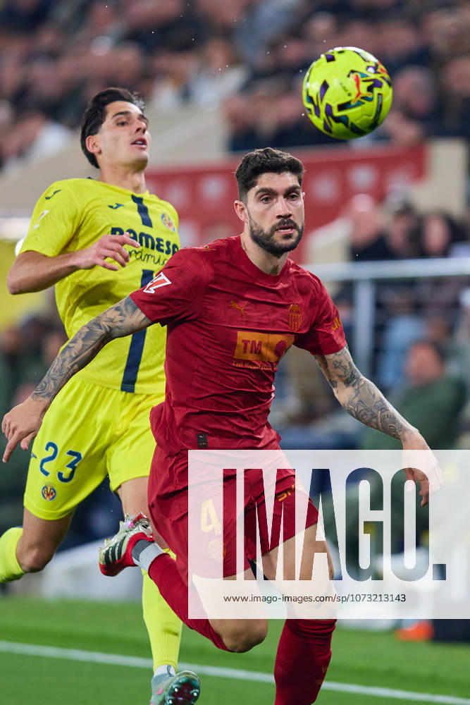 Villarreal CF and Valencia CF - LaLiga EA Sports VILLARREAL, SPAIN - FEBRUARY 22: Unai Nunez of Valencia CF in action during to the LaLiga EA Sports match between Villarreal CF and Valencia CF at Estadio de la Ceramica on February 22, 2026 in Villarreal, Spain. (Photo by Jose Torres Photo Players Images Magara Press) Villarreal Estadio de la Ceramica Spain