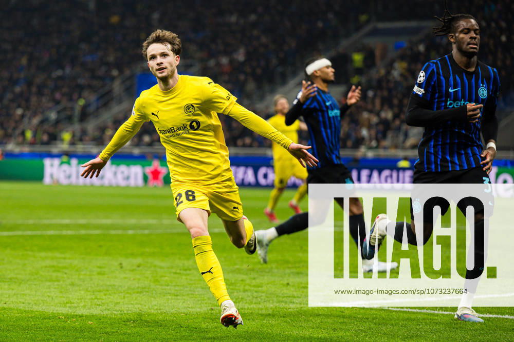 Hakon Evjen of Bodo Glimt celebrates after scoring the 0 2 goal during the UEFA Champions League football match between Inter and Bodo Glimt on February 24, 2026 in Milan Photo Marius Simensen BILDBYRAN COP 238 MM0057 bbeng bodo glimt fc internazionale milano football fotball fotboll inter jubel mesterligaen soccer uefa champions league