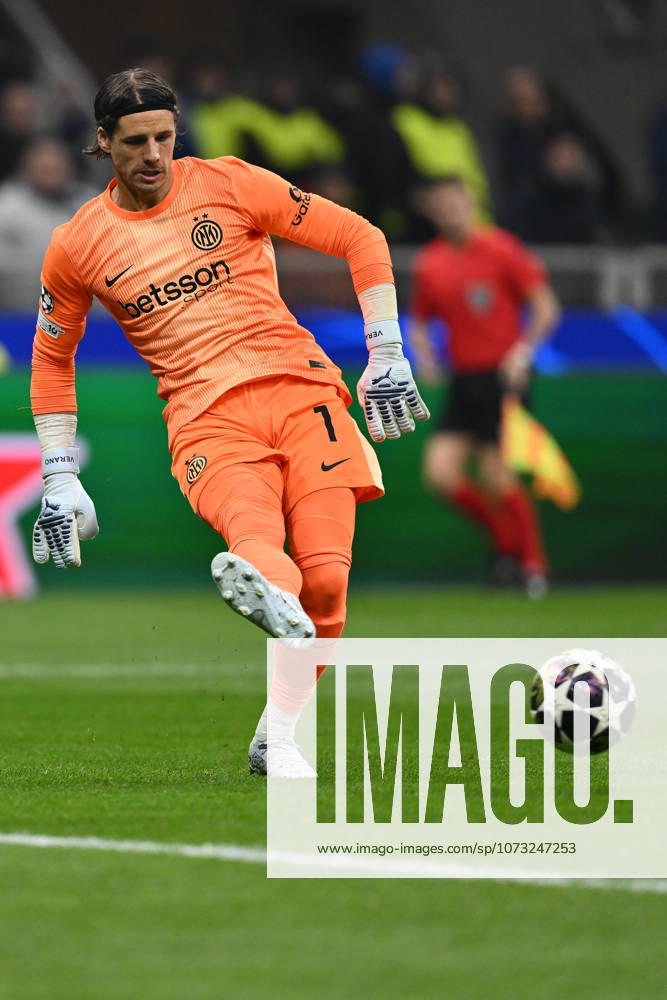 FC Internazionale Milano v FK Bodo Glimt - UEFA Champions League 2025 26 League Knockout Play-off Second Leg Yann Sommer of F.C. Inter is in action during the UEFA Champions League 2025 26 League Knockout Play-off Second Leg match between F.C. Inter and FK Bodo Glimt at the San Siro Stadium in Milan, Italy, on February 24, 2026. Milan Italy Italy