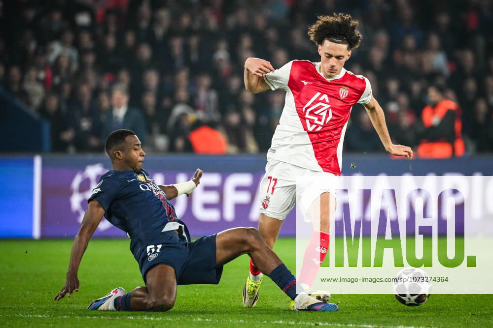 Willian PACHO of PSG and Maghnes AKLIOUCHE of Monaco during the UEFA Champions League match between Paris Saint-Germain (PSG) and AS Monaco at Parc des Princes Stadium on February 25, 2026 in Paris, France. Paris France - ZUMAm308 20260225_zsp_m308_003