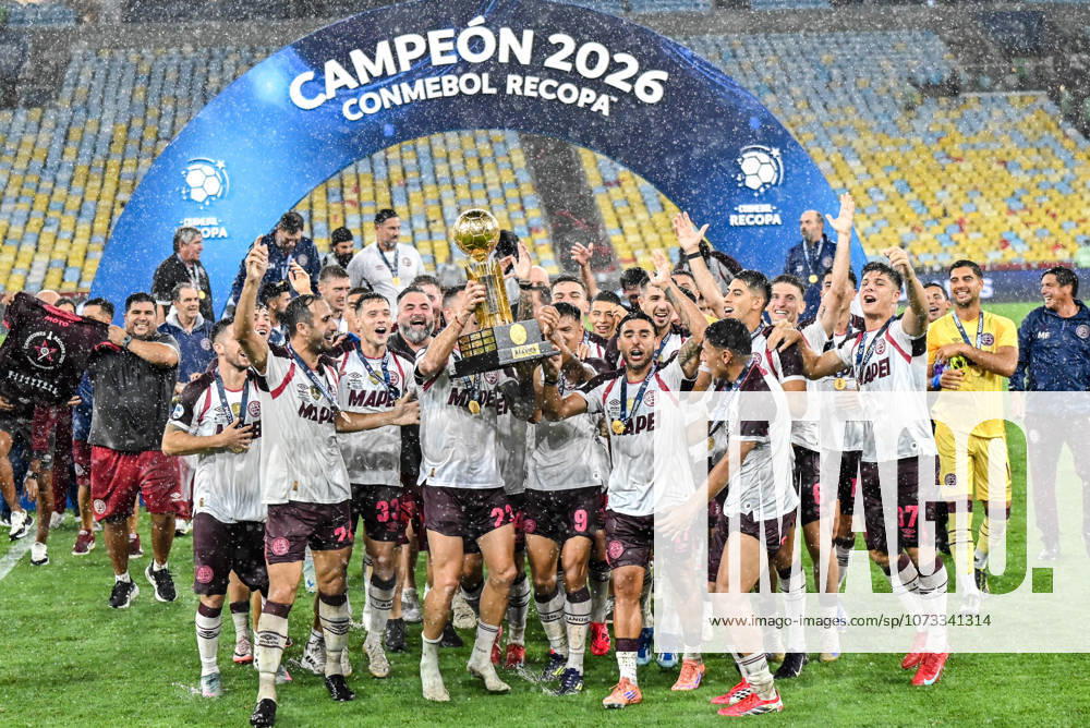Flamengo x Lanus RIO DE JANEIRO, RJ - 27.02.2026: FLAMENGO X LANUS - Flamengo and Lanus face each other at the Maracana Stadium, for the 2026 Conmebol Recopa, on Thursday night (26), in Rio de Janeiro. Trophy presentation (Photo: Celso Pupo Fotoarena) x2895403x CelsoxPupo