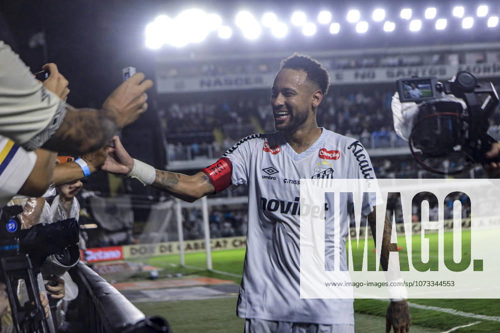 Match between Santos and Vasco for the 2026 Brazilian Championship. Santos (SP), 02 26 2026 - Brasileirao Santos vs Vasco - Player Neymar scores and celebrates his goal during the match between Santos and Vasco, valid for the 4th round of the Brazilian football championship, on the night of Thursday, February 26, 2026, at the Urbano Caldeira stadium, in the city of Santos. (Foto: Pedro Paulo Diaz Thenews2 imago images)